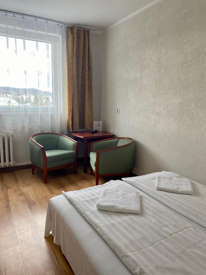 Dom Turysty Sanok Aparthotel Εξωτερικό φωτογραφία