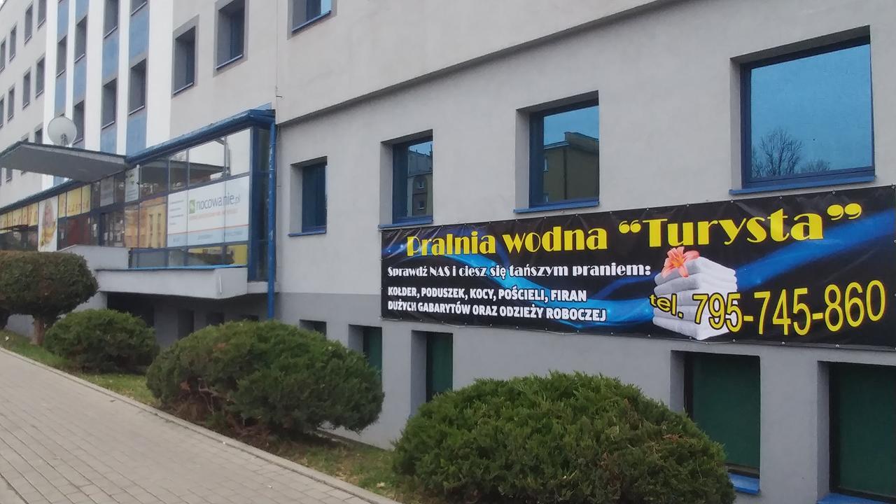 Dom Turysty Sanok Aparthotel Εξωτερικό φωτογραφία